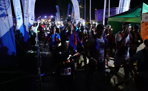 Największe wyzwanie Festiwalu Biegowego! Bieg na 100 km wystartował w środku nocy - 48
